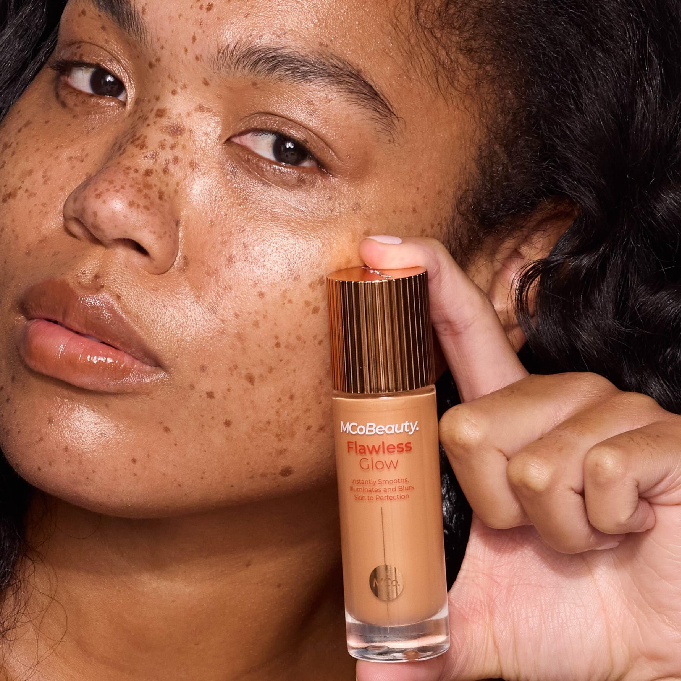 MCoBeauty Flawless Glow Luminous Skin Filter, 3.5 Light, Healthy Glow with Natural Radiance, Vegan, Cruelty Free Cosmetics
